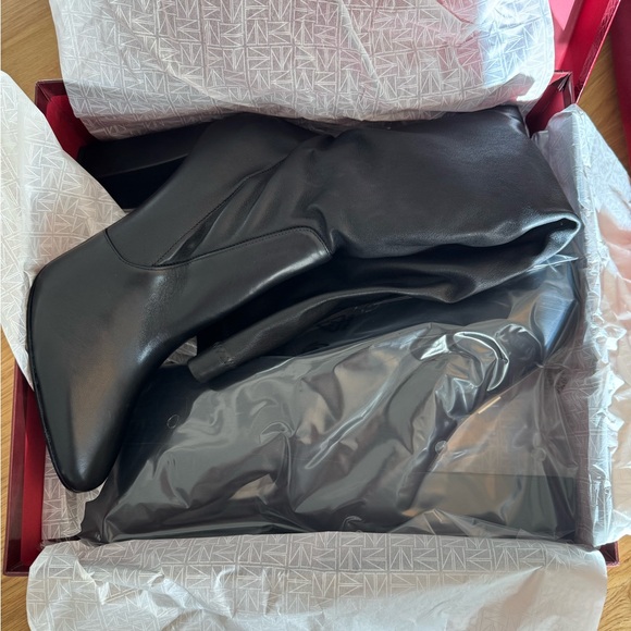 Tamara Mellon Helmut stretch leather knee high boot black 41 - Picture 6 of 7